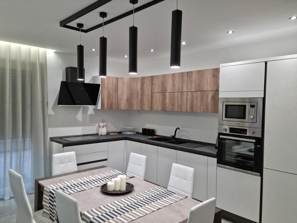 Kd Apartment, Accogliente, Moderno E Spazioso. Castel Di Sangro Zewnętrze zdjęcie